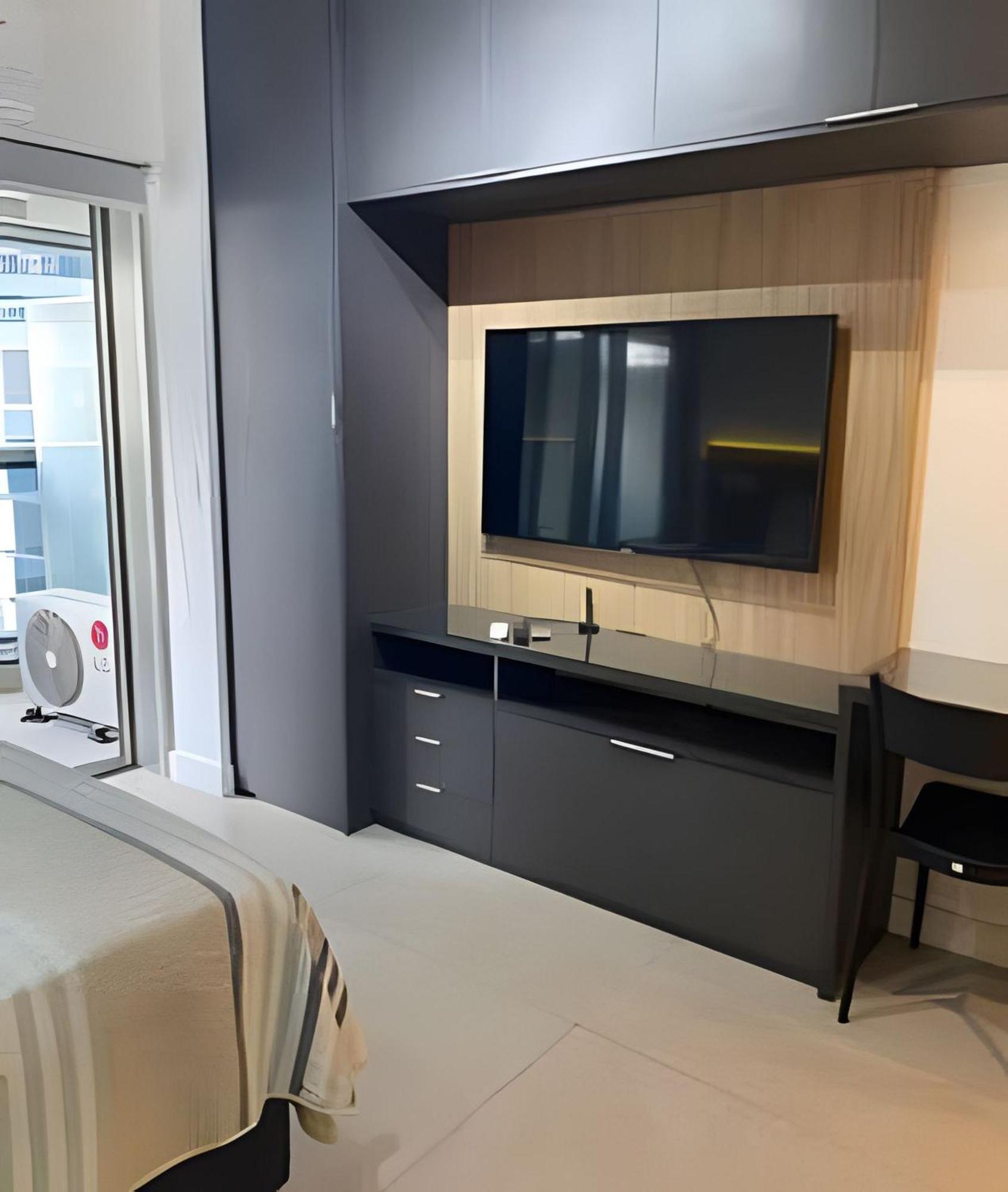 Flat / Sp / Praca Da Republica * São Paulo